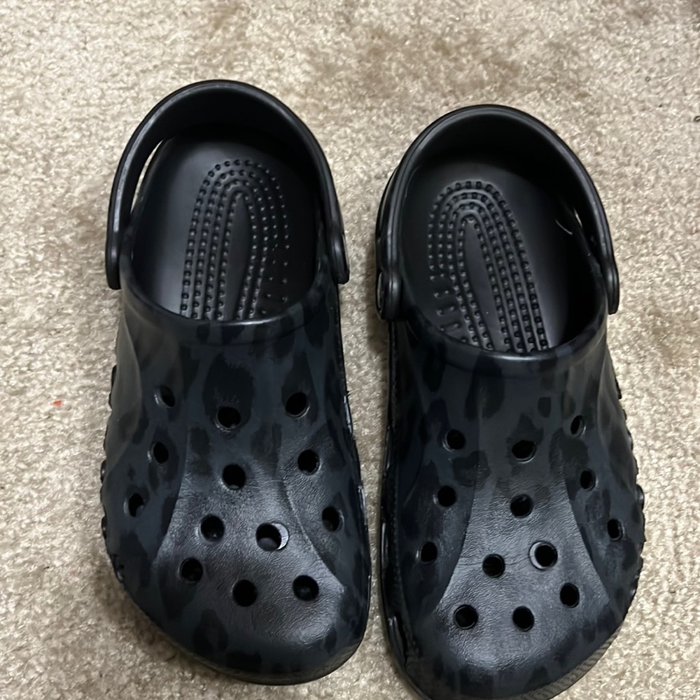 Black leopard crocs
